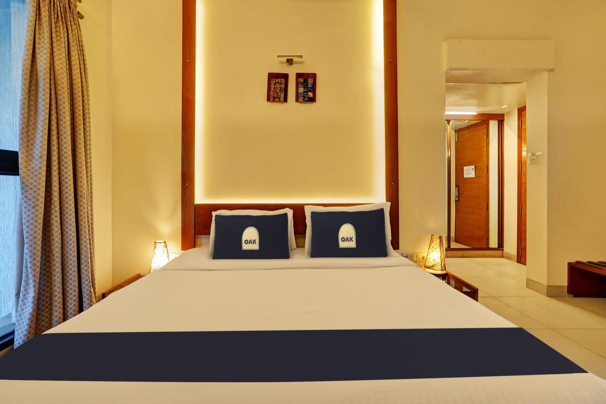 Astra Hotels & Suites - Marathalli Бенґалуру Екстер'єр фото