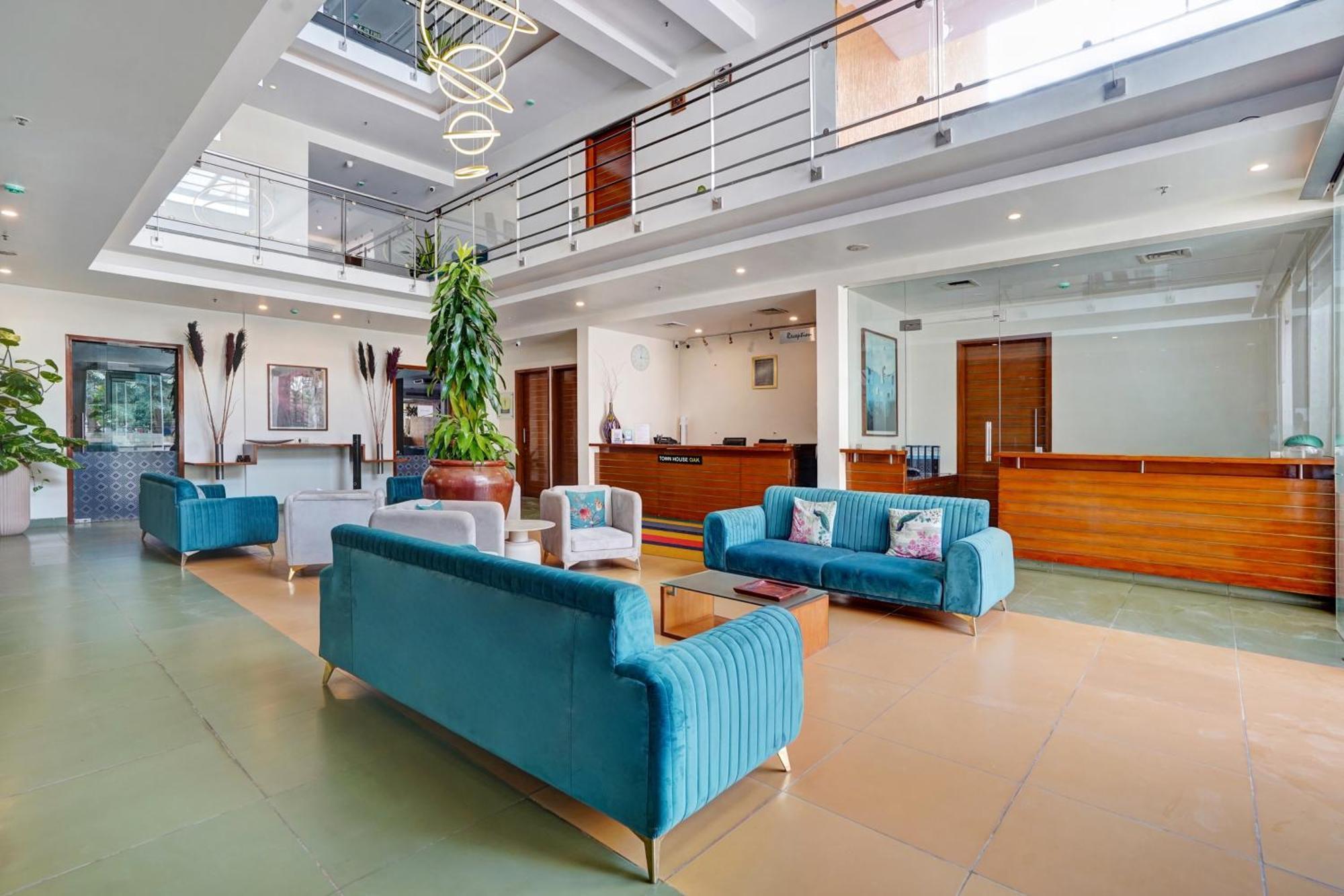 Astra Hotels & Suites - Marathalli Бенґалуру Екстер'єр фото